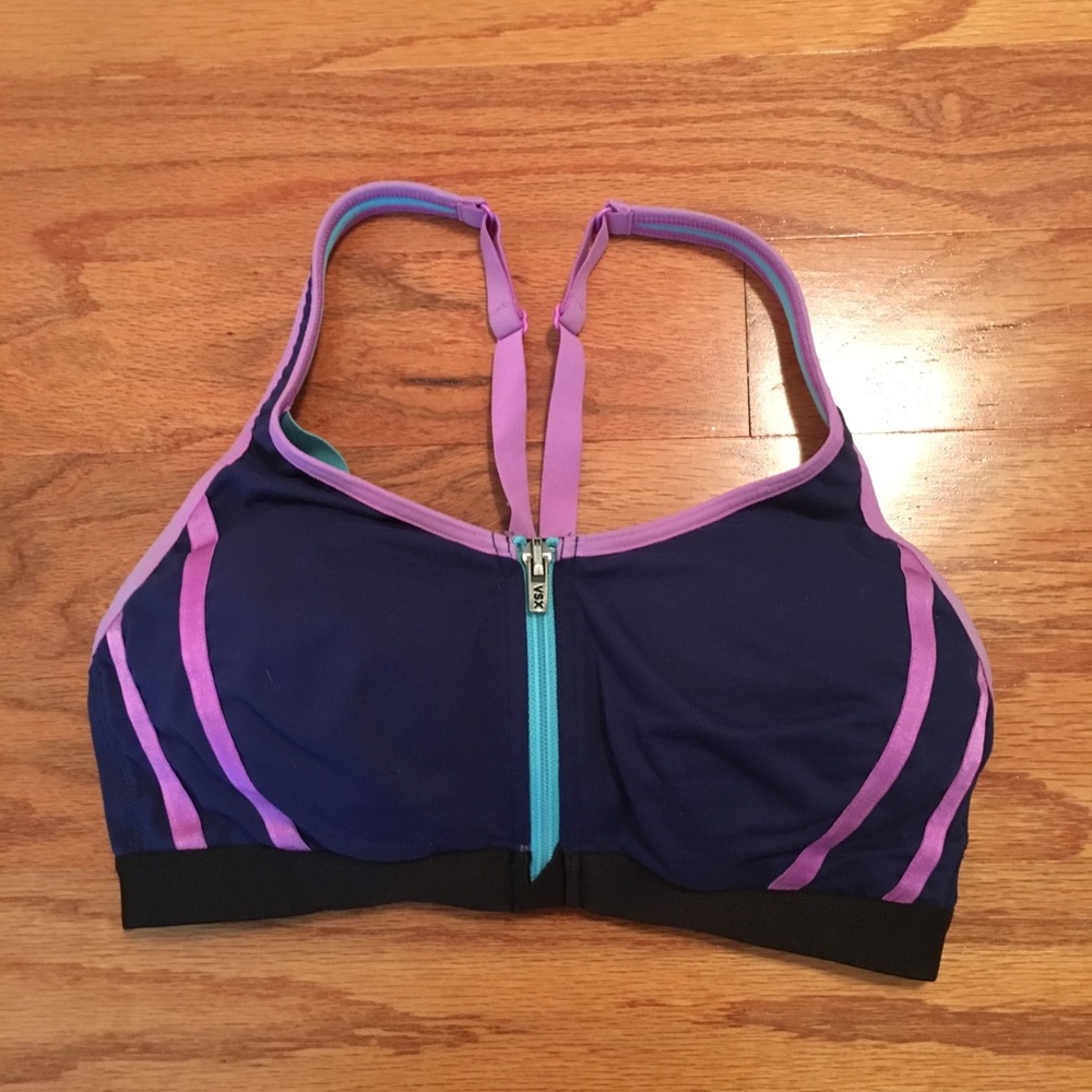 Victoria’s Secret Knockout front close sports bra